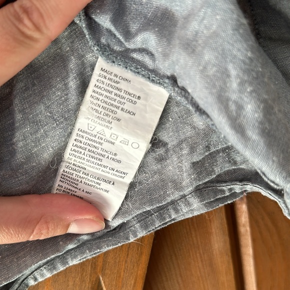 Hemp short sleeve button down - Picture 2 of 3